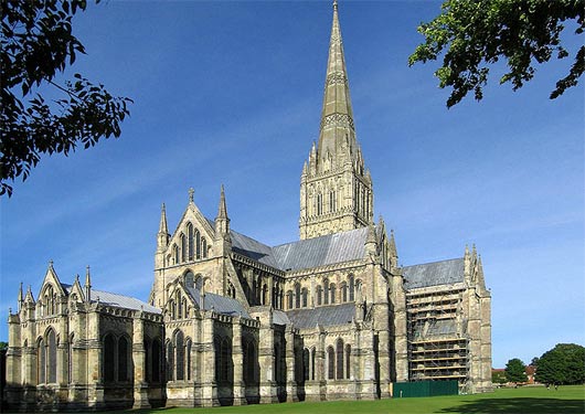 De 13de eeuwse H. Maagdkathedraal van Salisbury.