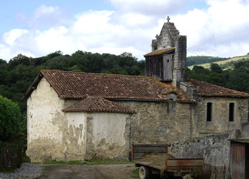 kapel van het vroegere gasthuis St.-Nicolas-d'Harambels
