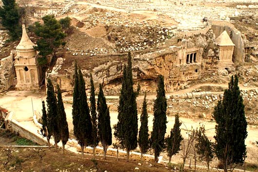 het Josafat-dal tussen de Olijfberg en de stadsmuren van Jeruzalem