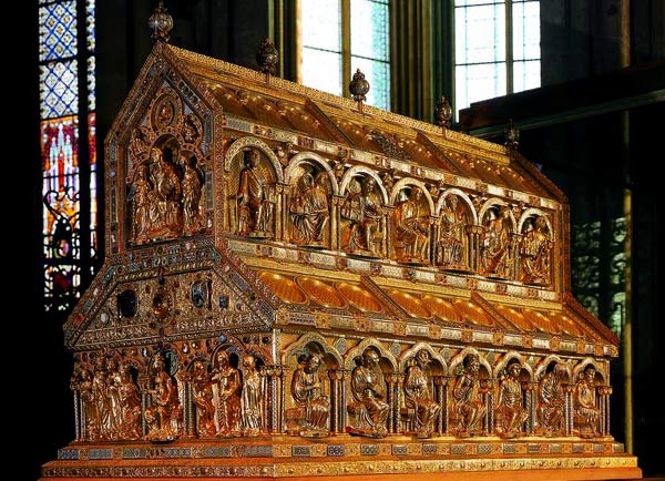 Het Driekoningen-reliekschrijn in de Dom van Keulen