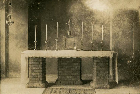 de kapel van het nieuwe klooster bij de start van de missiepost (1940)