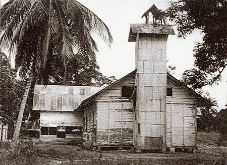 de kerk van Loango, gebouwd in 1885 en gesloopt rond 1980