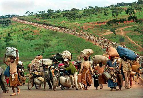 stroom rwandese vluchtelingen richting Oost-Zaïre