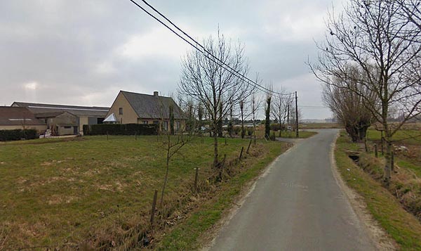 De moderne boerderij waar ooit het Gasthuis ten Bunderen stond.